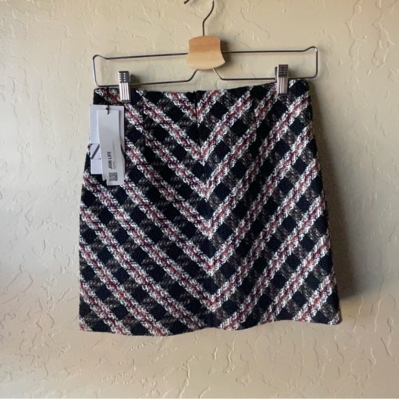 Zara Tweed Stripe Mini Skirt With Pockets - Picture 7 of 12